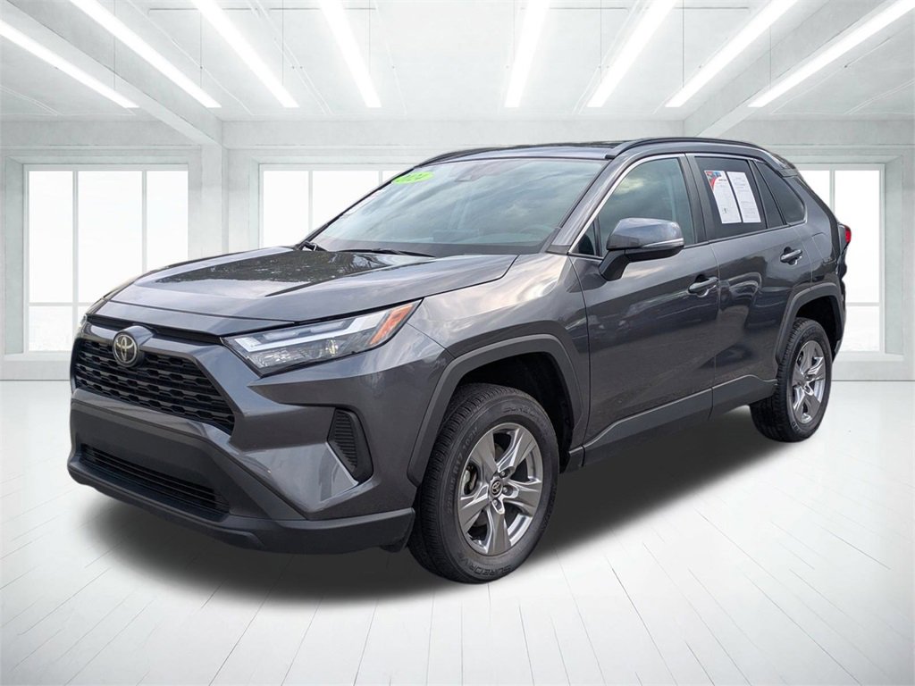 Used 2024 Toyota RAV4 XLE image 7