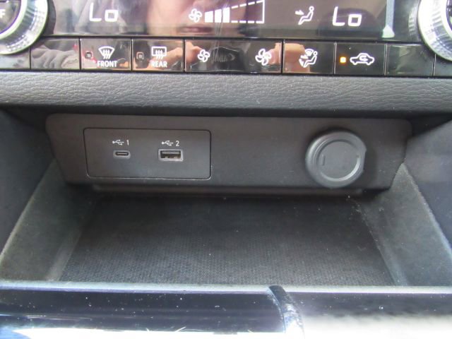 Used 2023 Mitsubishi Outlander SE image 49