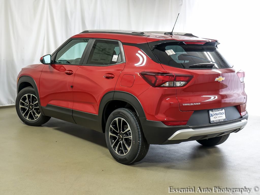 New 2026 Chevrolet TrailBlazer LT FWD image 8