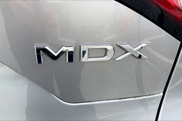 Used 2023 Acura MDX SH-AWD w/ Technology Package image 9