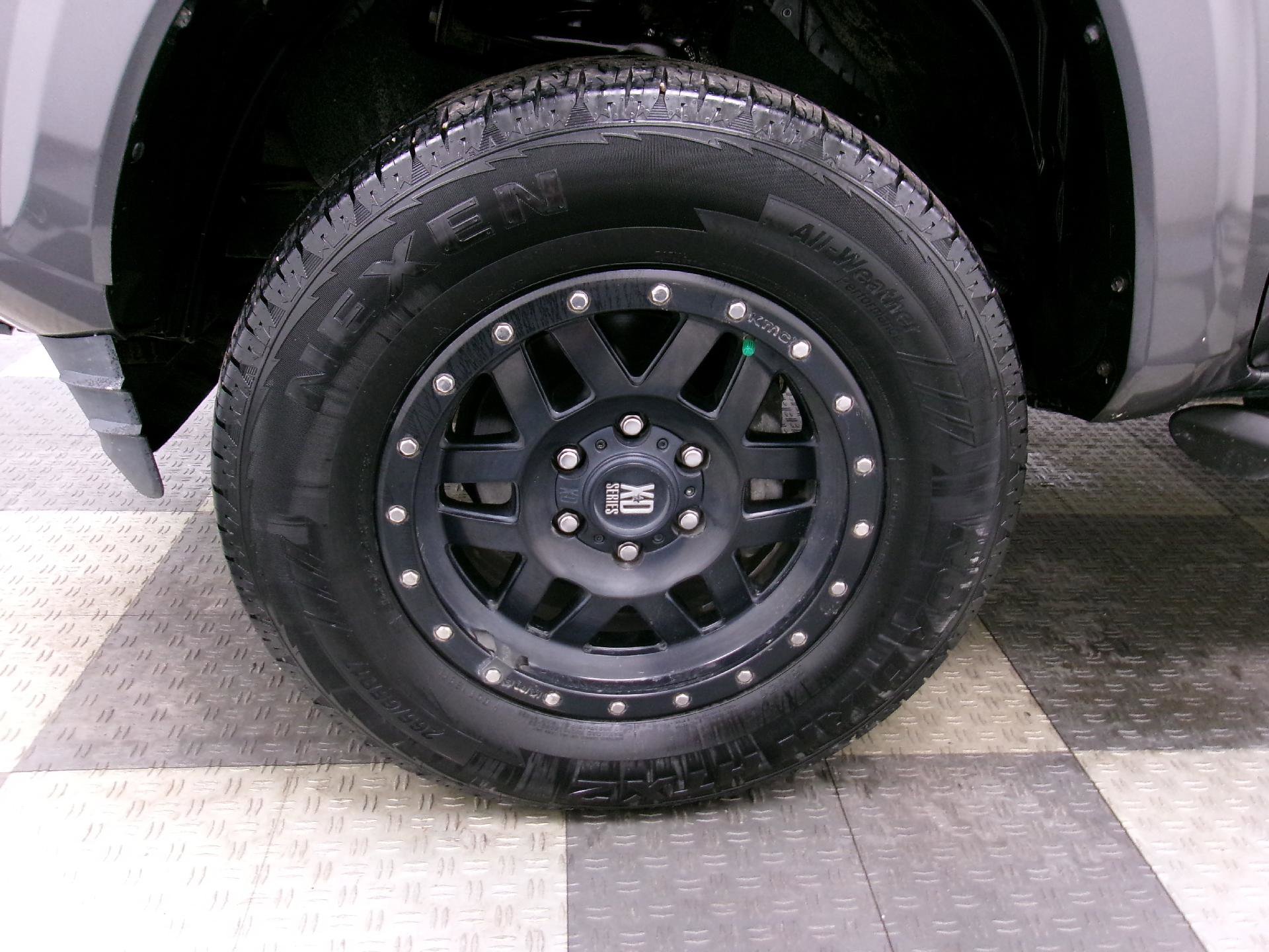 Used 2018 Toyota Tacoma SR5 image 17