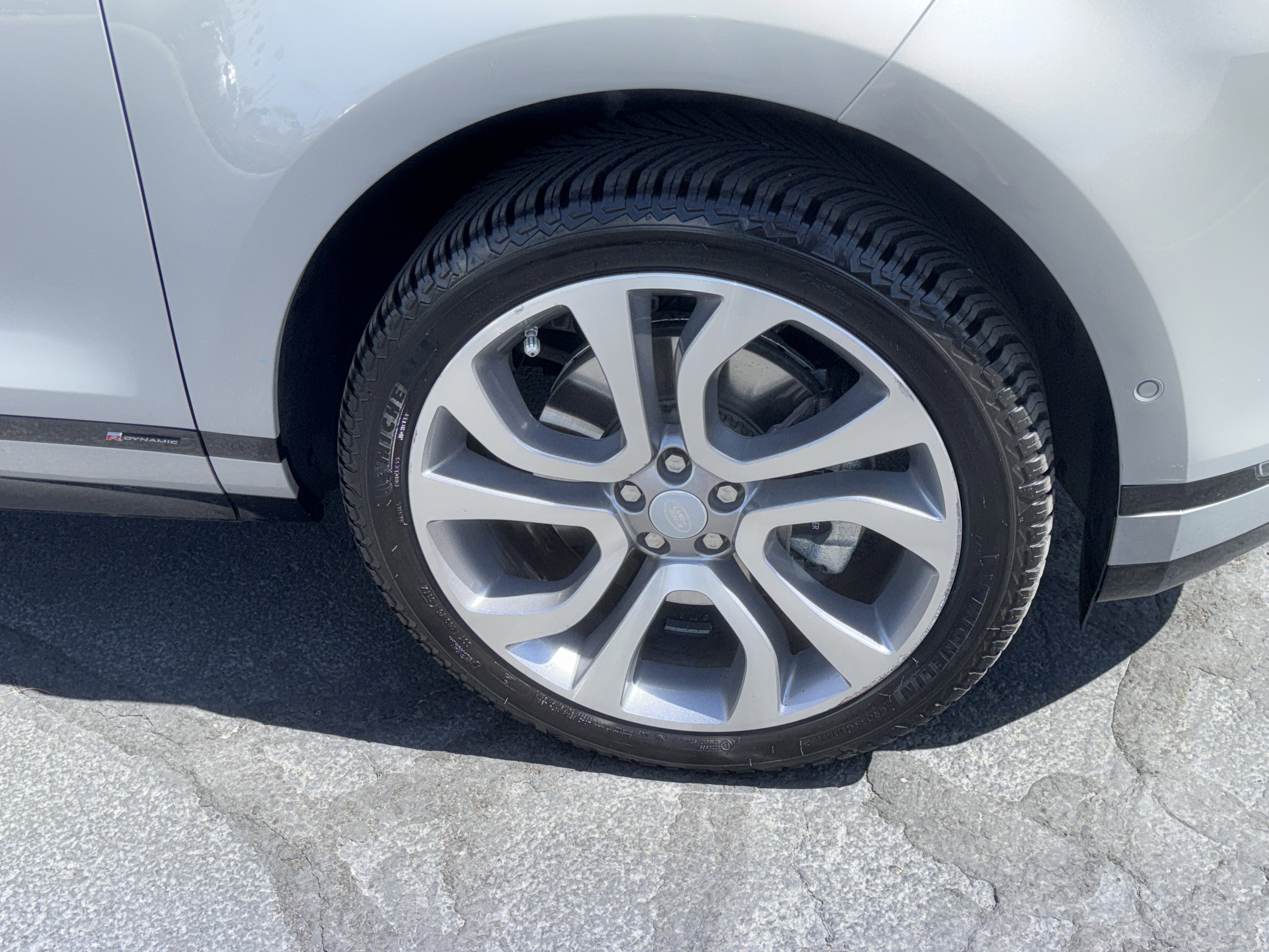 Used 2020 Land Rover Range Rover Evoque First Edition image 34