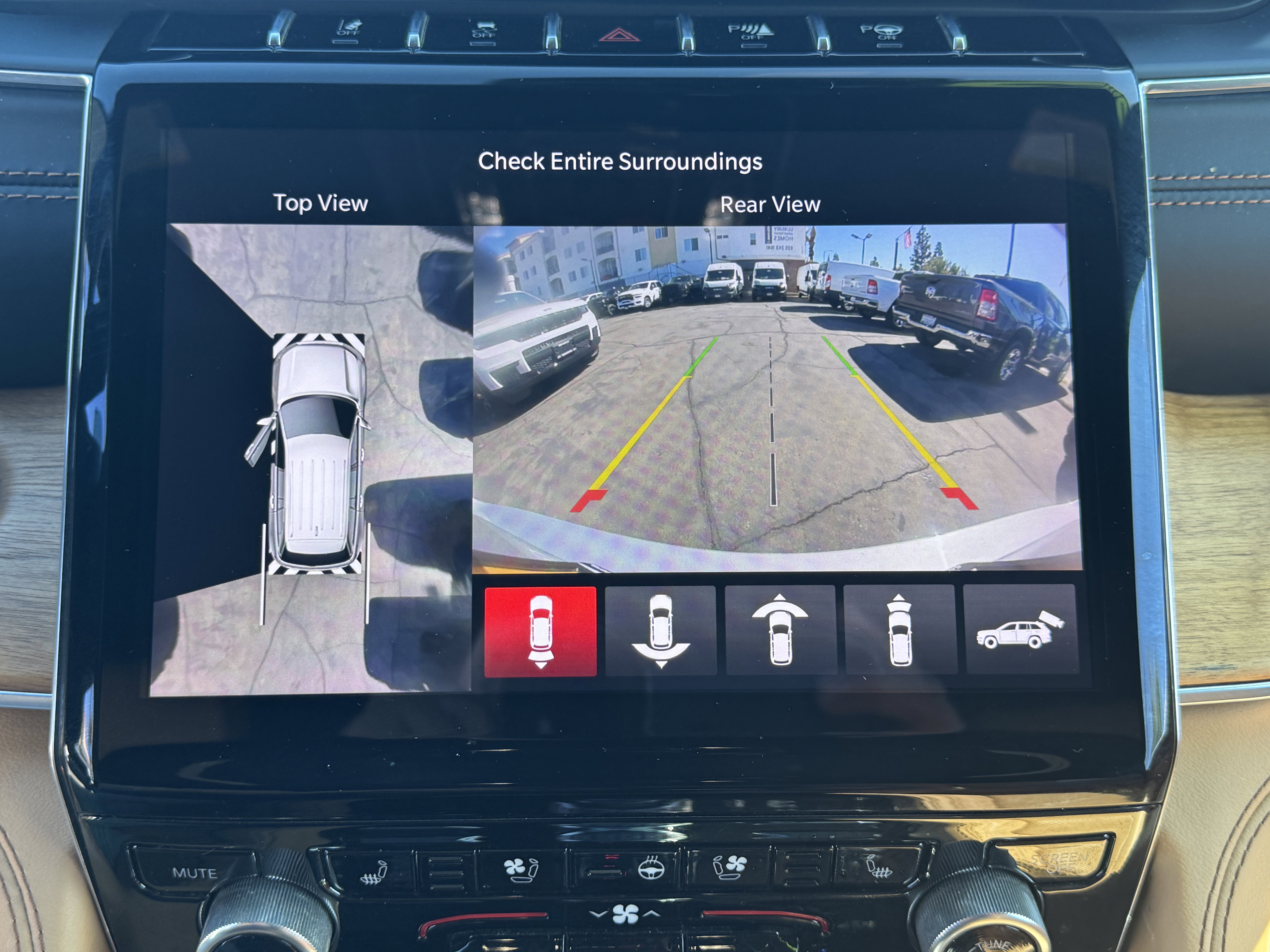 Certified 2021 Jeep Grand Cherokee L Summit AWD/4WD image 32