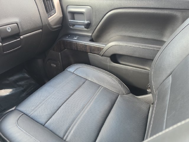 Used 2015 GMC Sierra 1500 Denali w/ Driver Alert Package AWD/4WD image 19