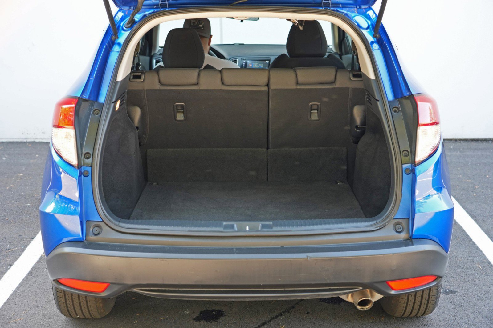Used 2022 Honda HR-V EX image 9