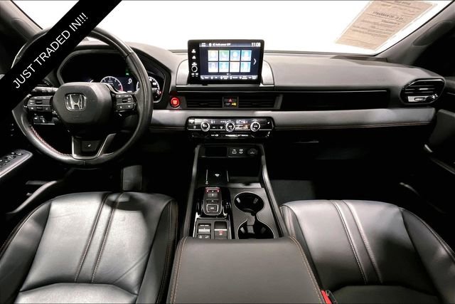 Used 2023 Honda Pilot TrailSport image 14