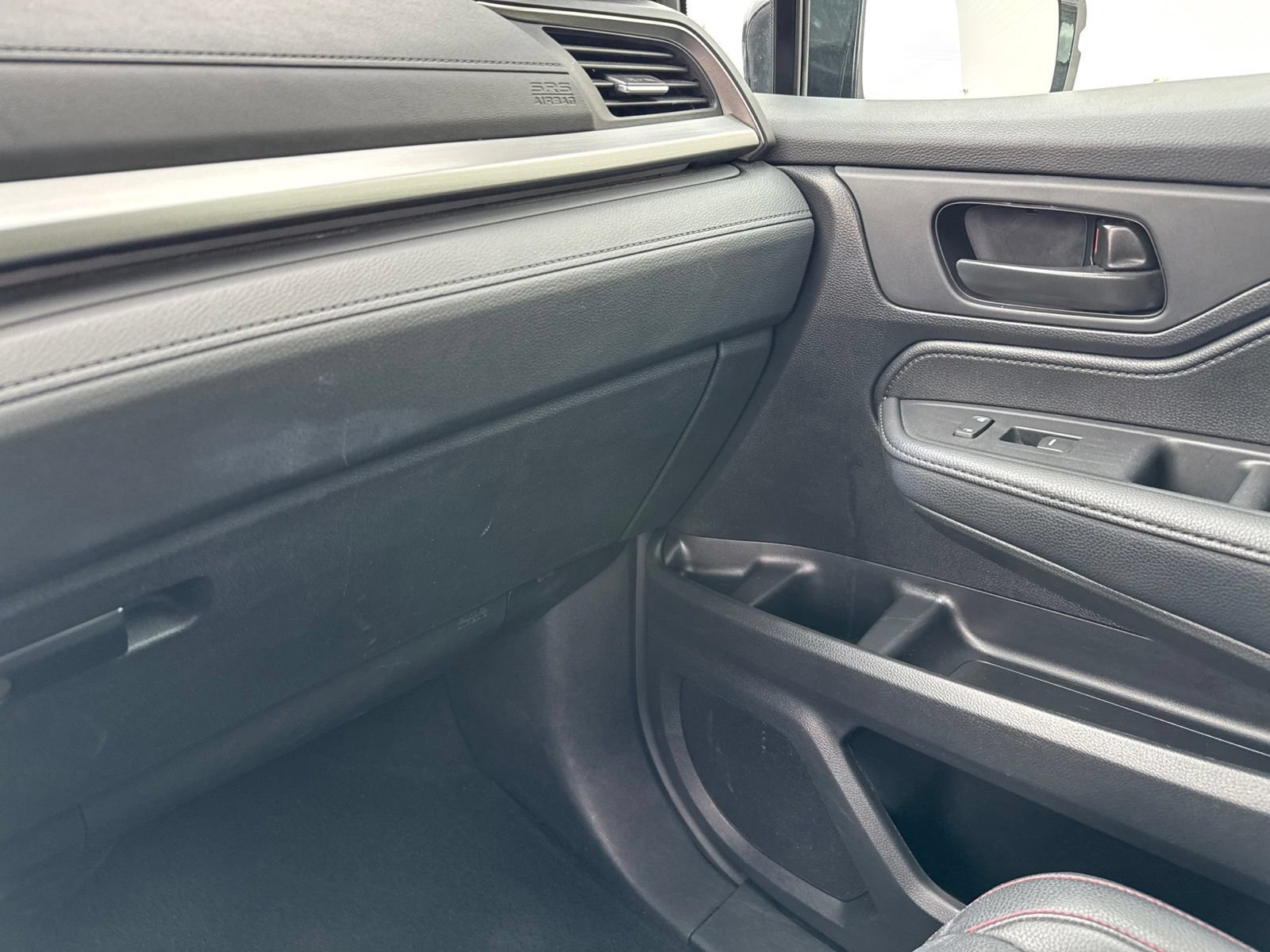 Used 2025 Honda Odyssey Sport-L image 28