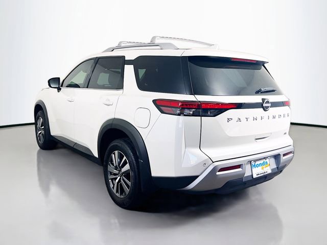 Used 2024 Nissan Pathfinder SL image 7