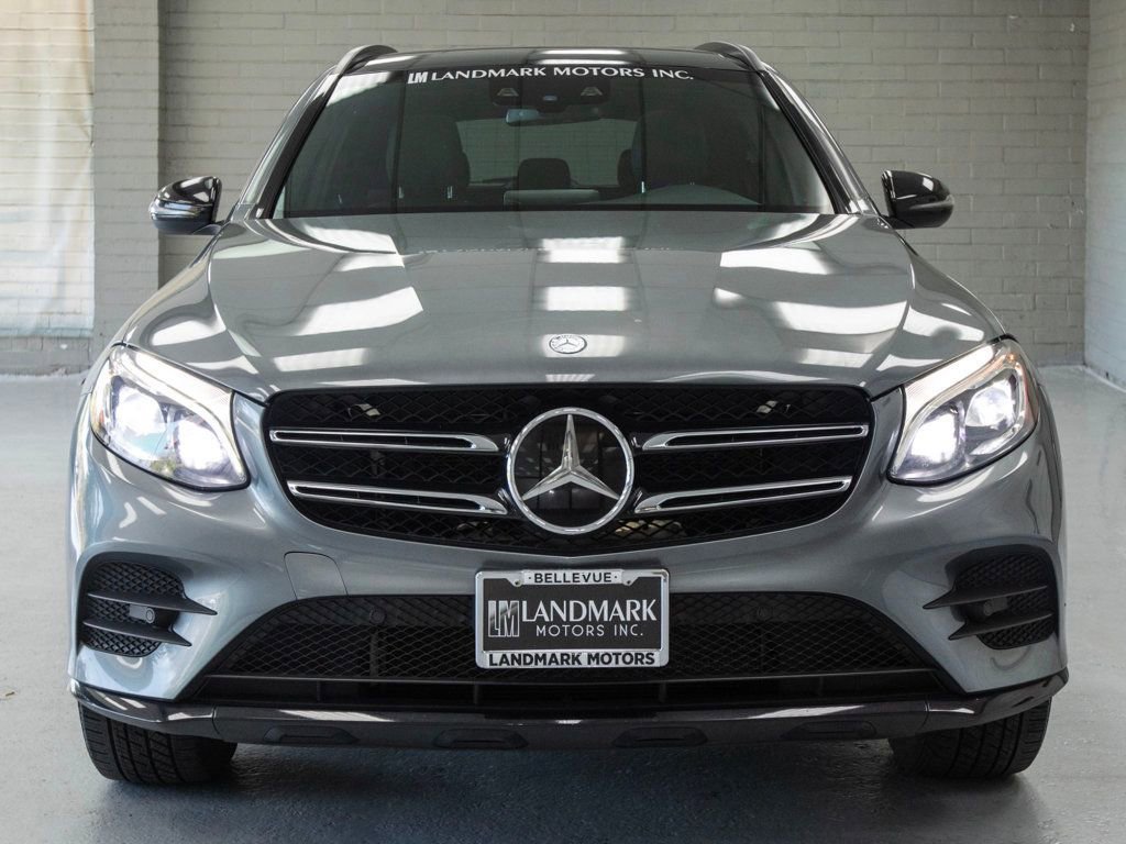 Used 2017 Mercedes-Benz GLC 300 4MATIC image 5