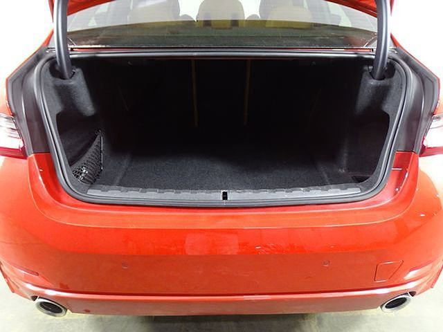 Used 2024 BMW 330i Sedan image 16