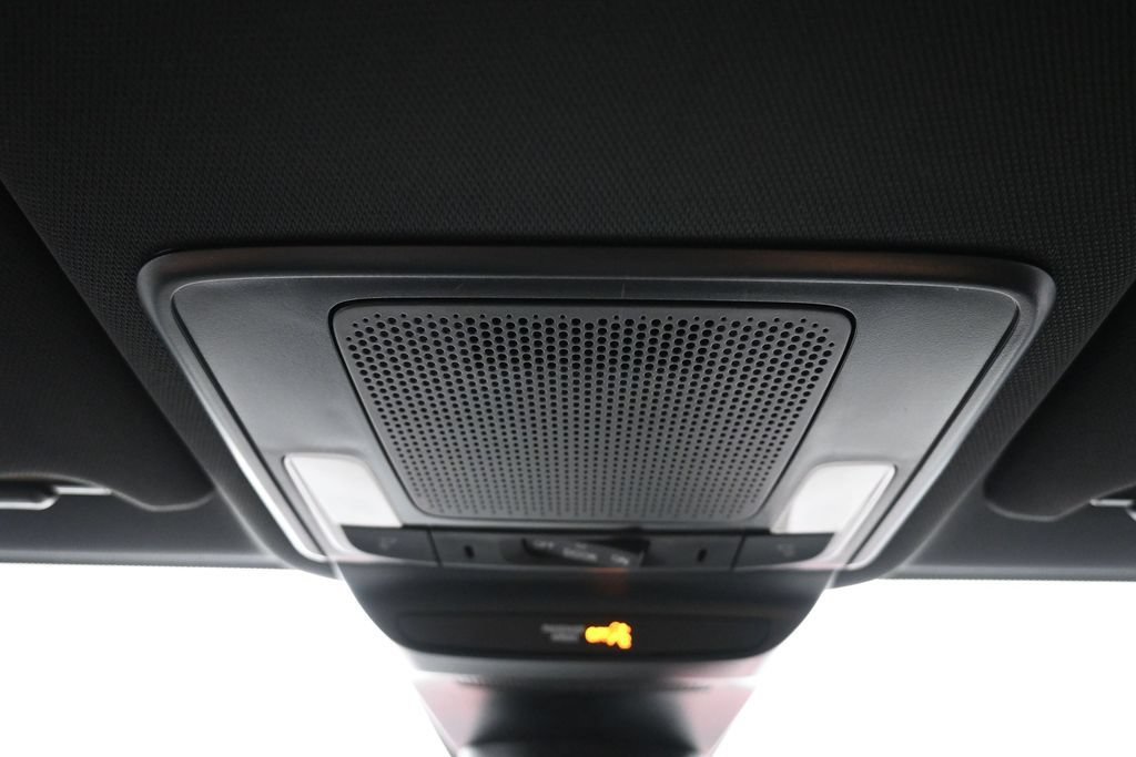 Certified 2025 Honda HR-V Sport image 17