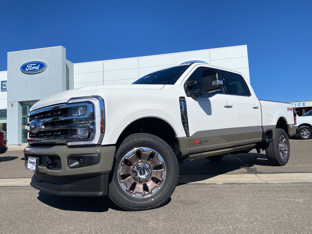 New 2026 Ford F350 4x4 Crew Cab Super Duty image 1