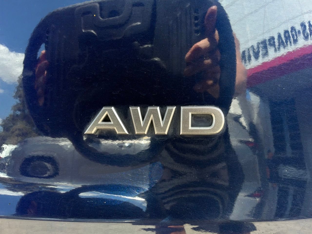 Used 2025 Nissan Rogue SV AWD/4WD image 10