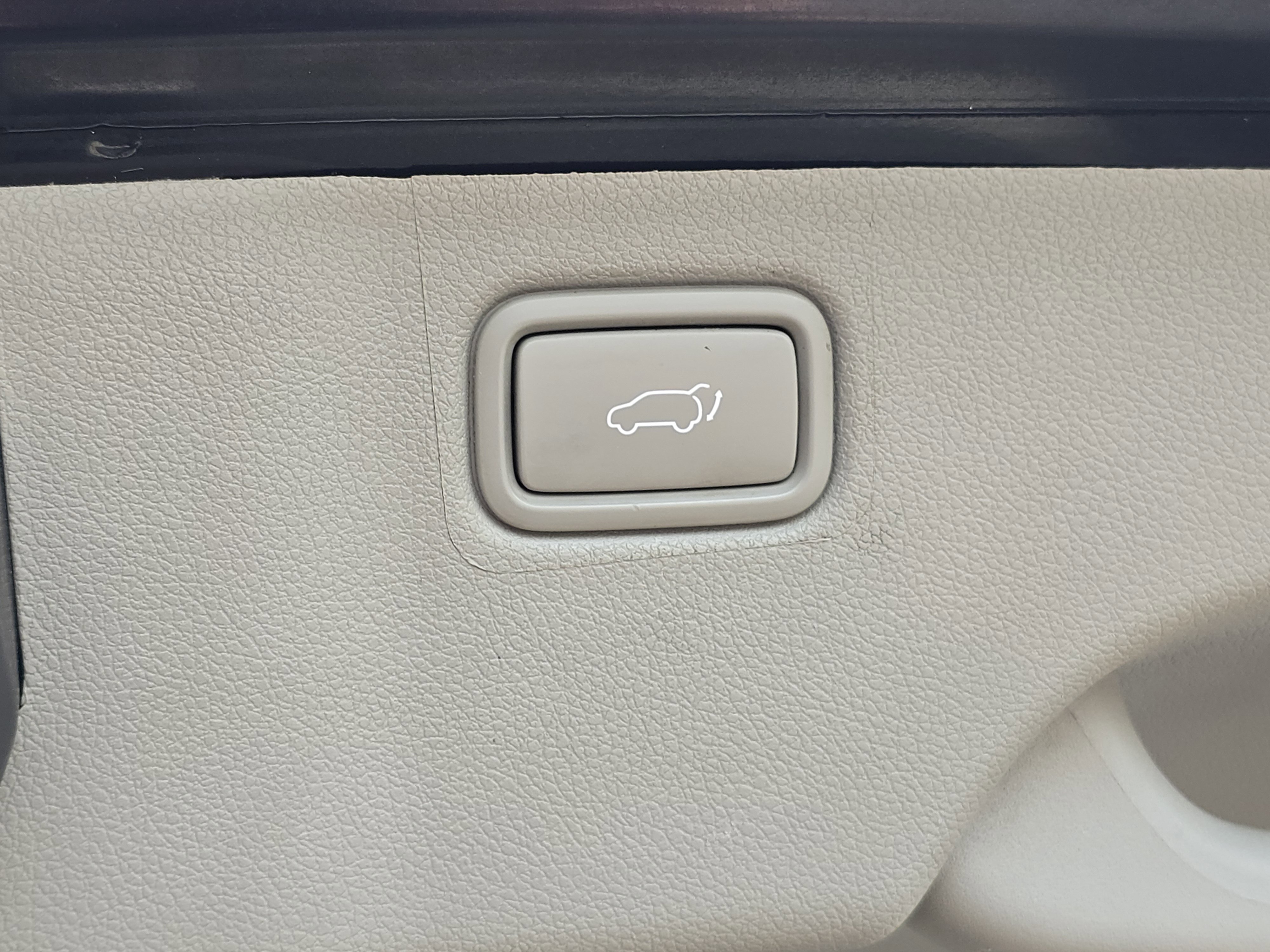 Used 2017 Kia Sedona EX image 22