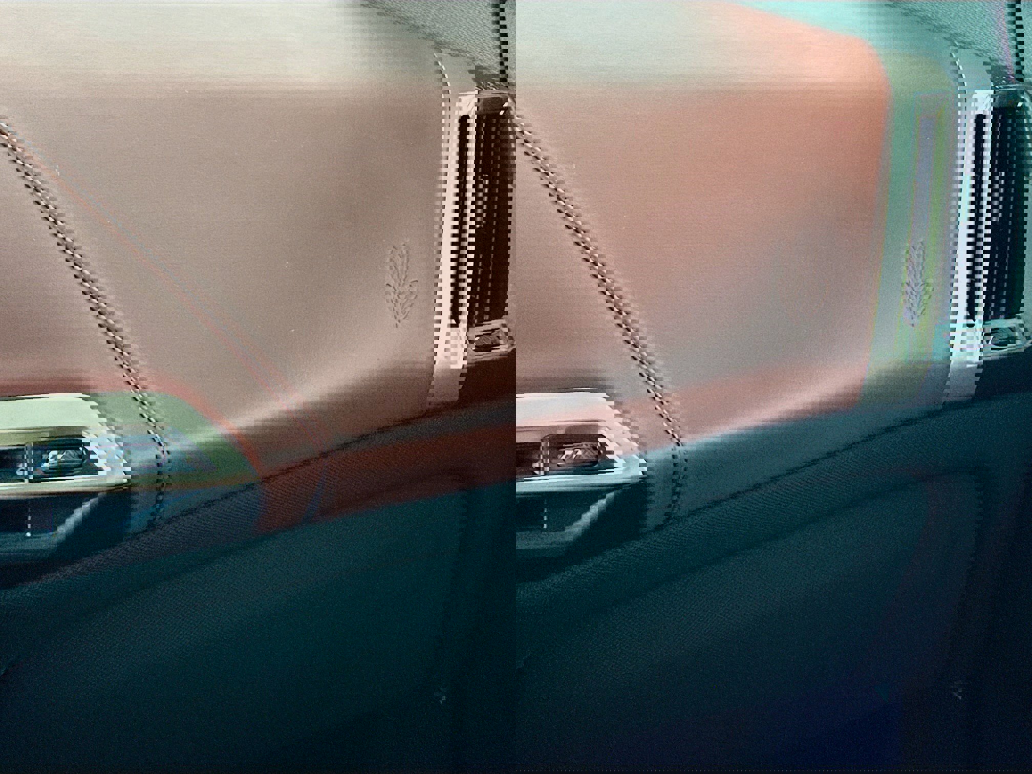 Used 2022 BMW iX xDrive50 w/ Premium Package image 15