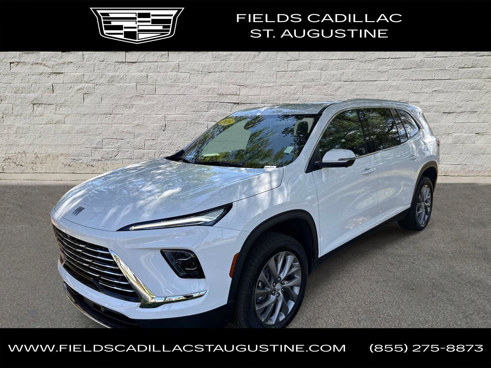 Used 2025 Buick Enclave Preferred FWD image 1