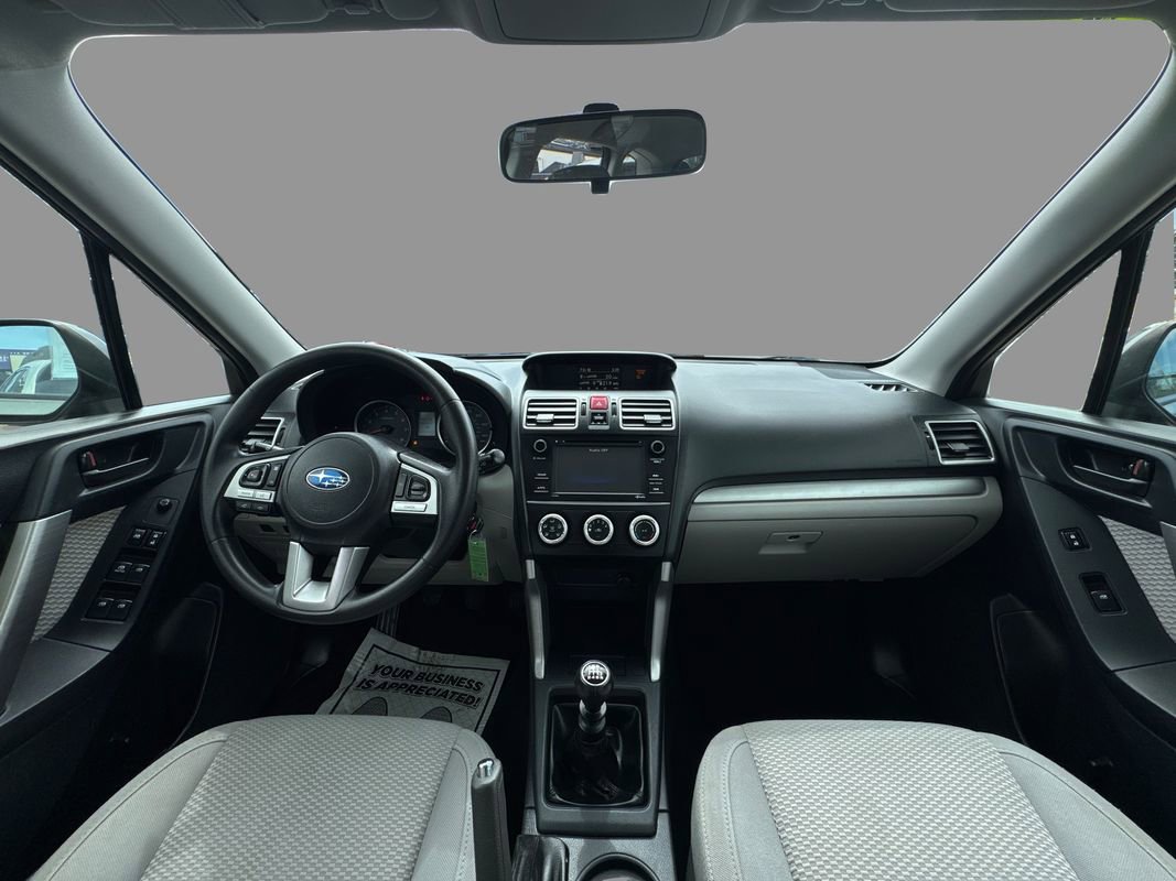Used 2017 Subaru Forester 2.5i image 9
