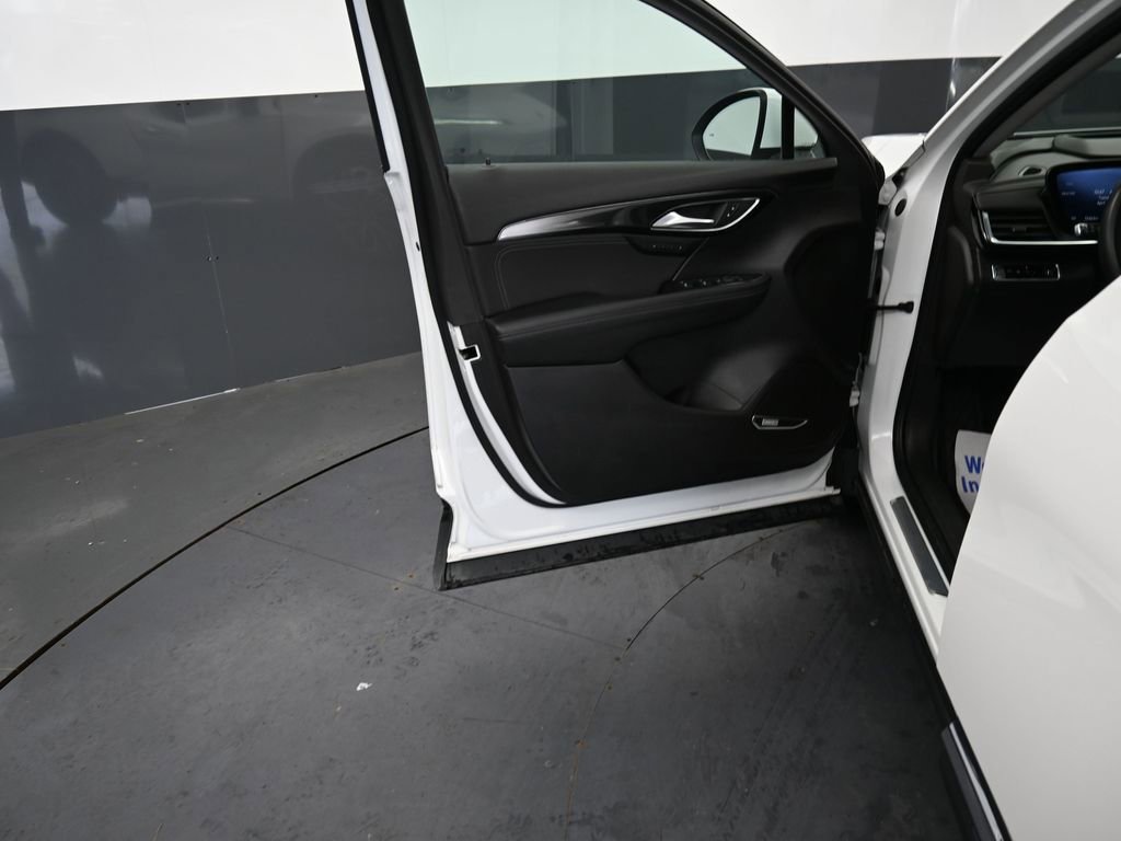 Used 2024 Buick Envision Preferred AWD/4WD image 24