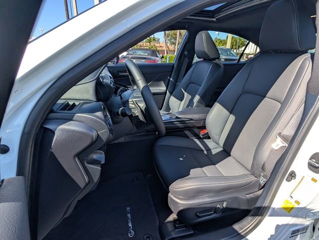 Used 2025 Lexus IS 350 F Sport w/ Accessory Package 2 image 8