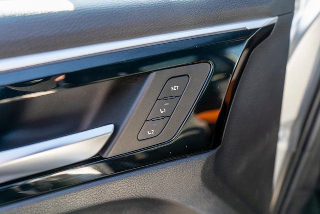 Used 2022 Mitsubishi Outlander SEL AWD/4WD image 22