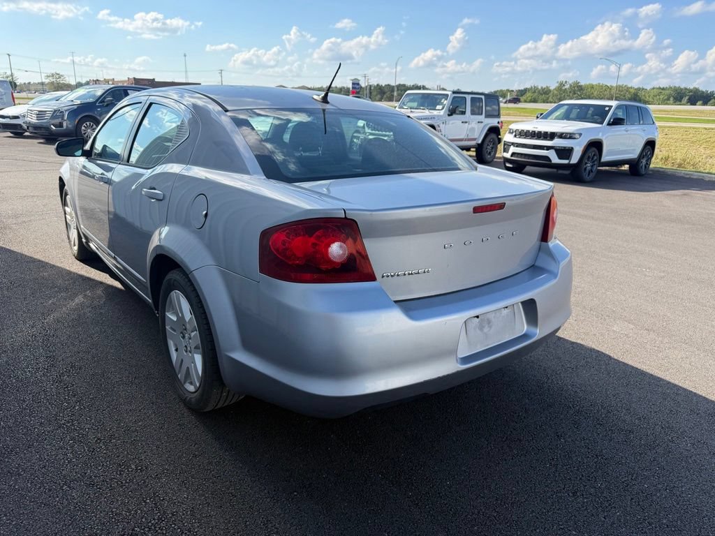 Used 2013 Dodge Avenger SE FWD image 6