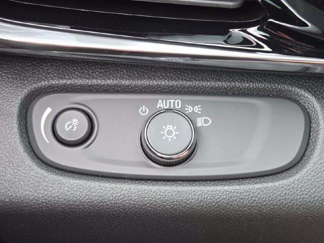 New 2026 Buick Envista Sport Touring w/ Convenience I Package FWD image 12