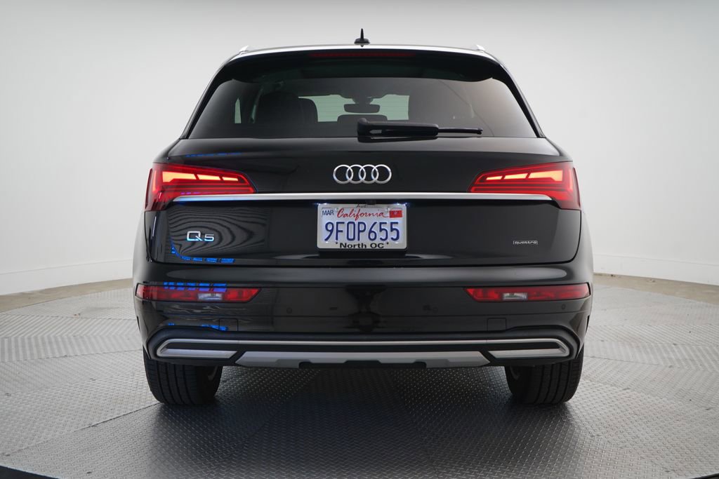 Used 2023 Audi Q5 2.0T Premium w/ Convenience Package AWD/4WD image 4