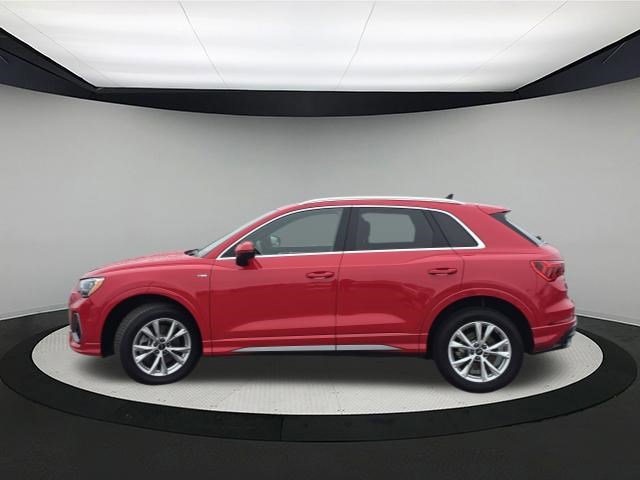 Used 2022 Audi Q3 2.0T Premium image 4