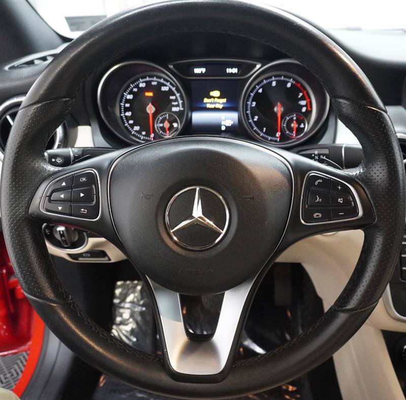 Used 2017 Mercedes-Benz CLA 250 image 11
