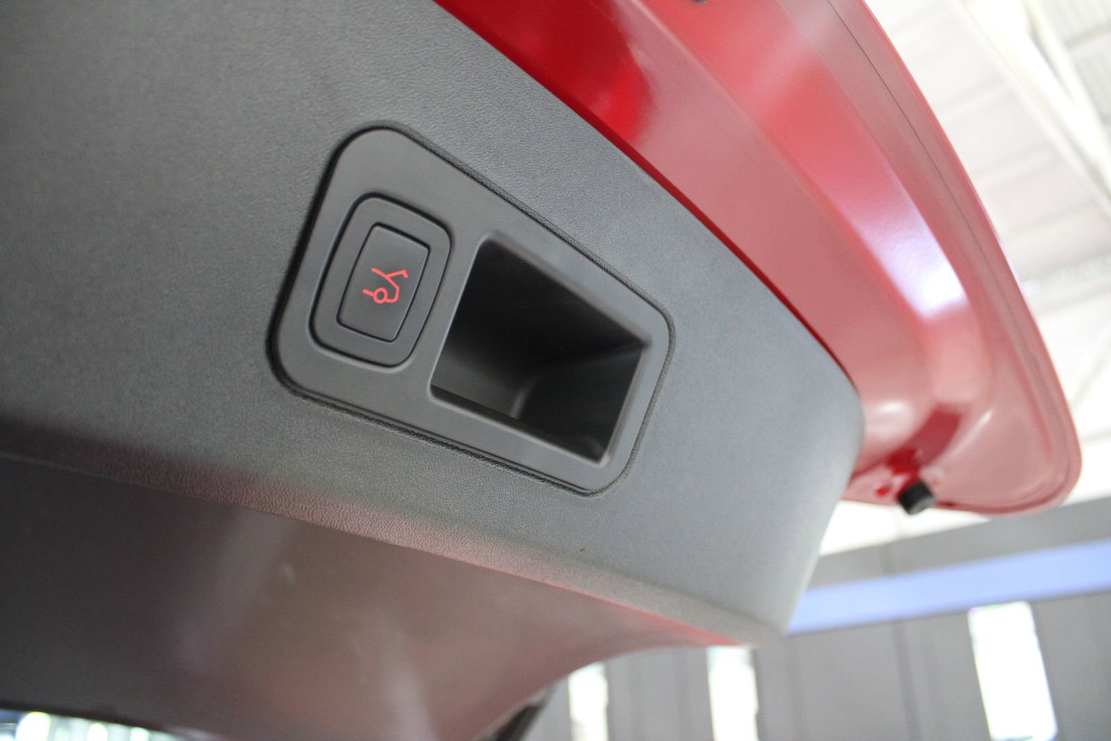 Used 2020 Tesla Model S Long Range Plus AWD/4WD image 15