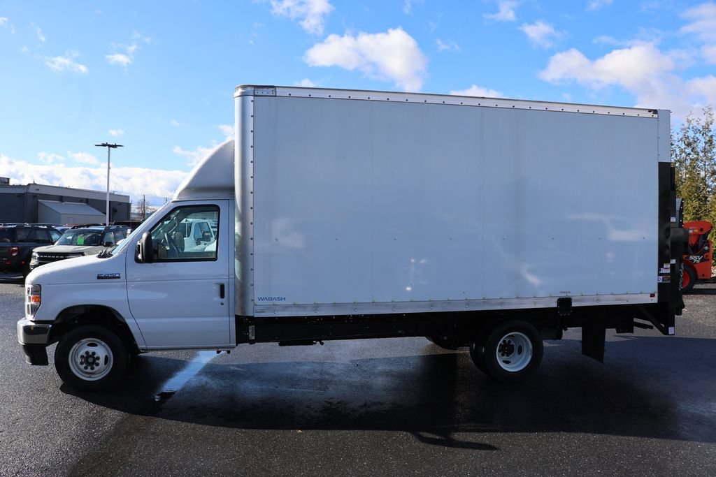 New 2025 Ford E-450 and Econoline 450 Super Duty w/ Power Equipment Group RWD image 5