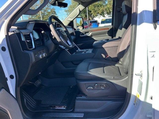 New 2026 GMC Sierra 3500 Denali w/ Denali Reserve Package image 14