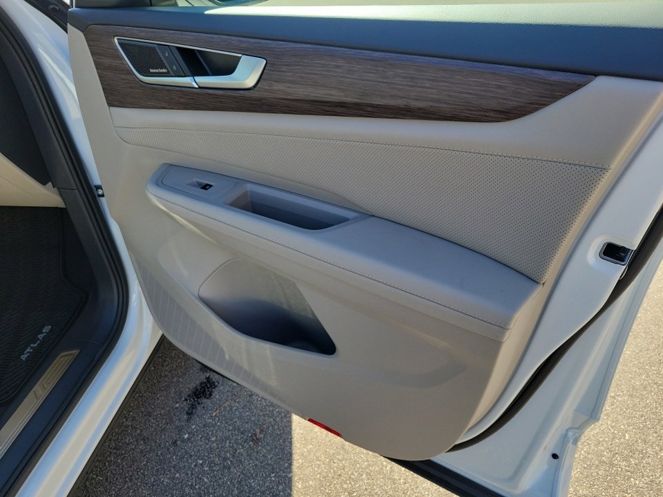 New 2026 Volkswagen Atlas SEL Premium R-Line image 31