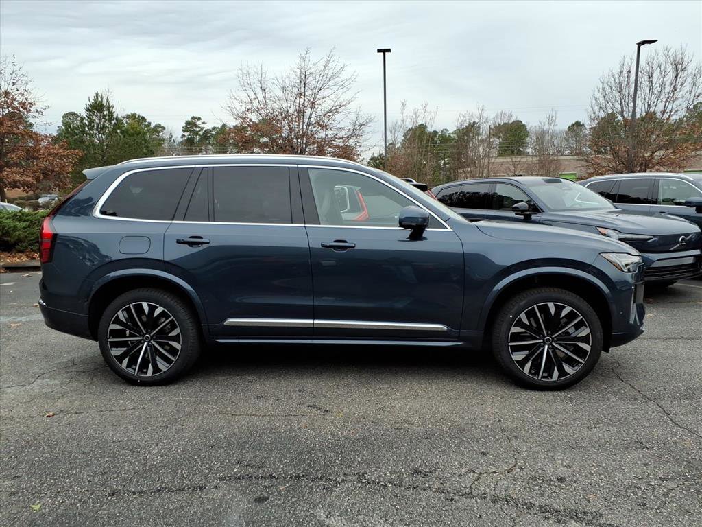 New 2026 Volvo XC90 T8 Plus w/ Protection Package Premier image 2