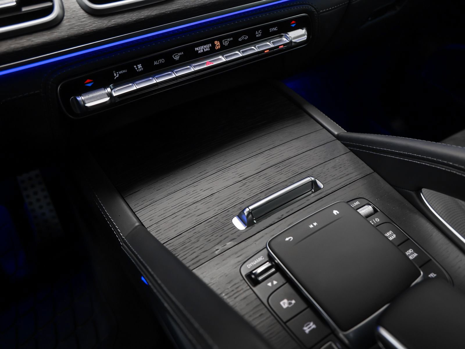 Used 2025 Mercedes-Benz GLE 63 AMG S image 50