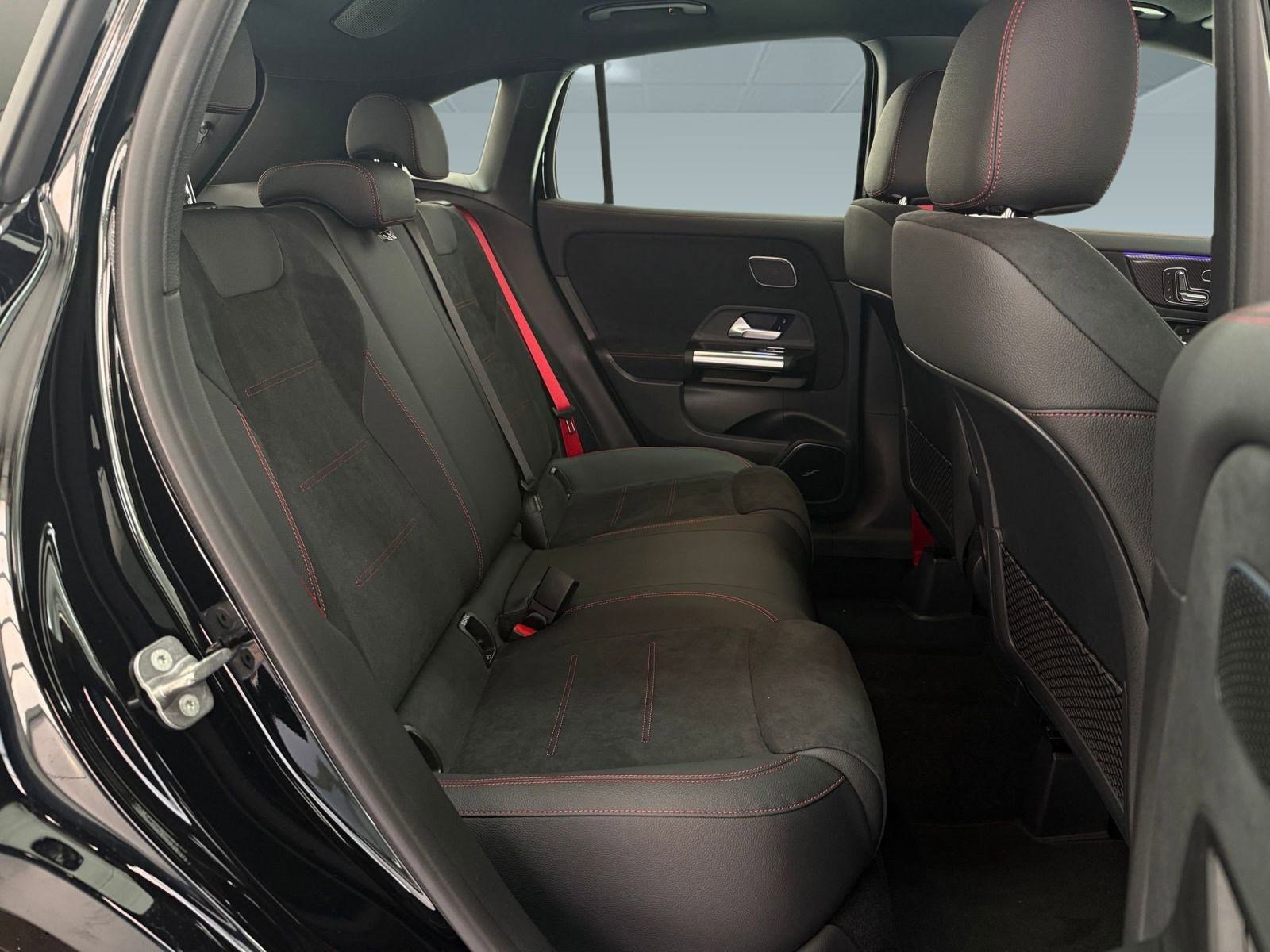 New 2026 Mercedes-Benz GLA 35 AMG 4MATIC image 25