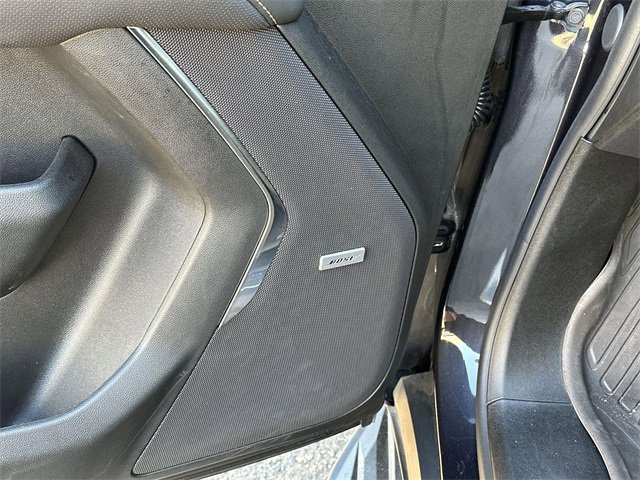 Used 2024 GMC Yukon XL AT4 w/ Technology Package image 23