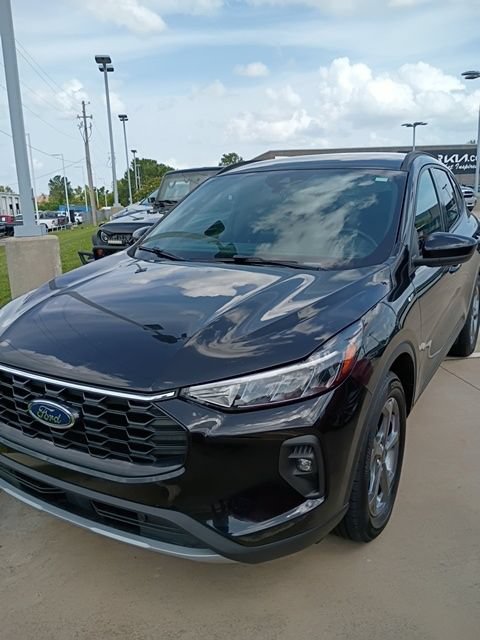 Used 2025 Ford Escape ST-Line Select