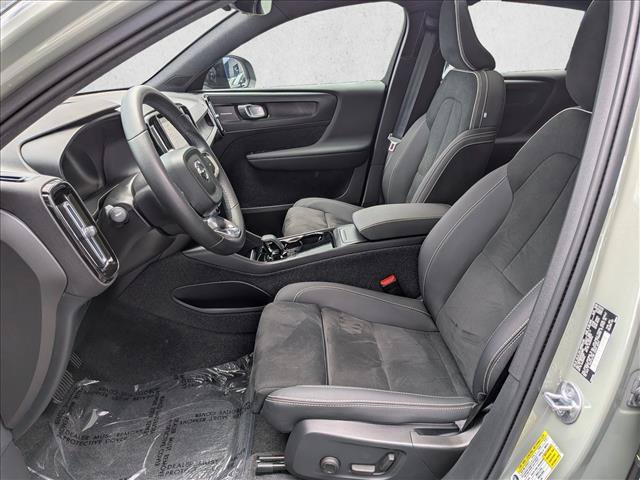 Used 2023 Volvo C40 P8 Recharge Ultimate AWD/4WD image 17