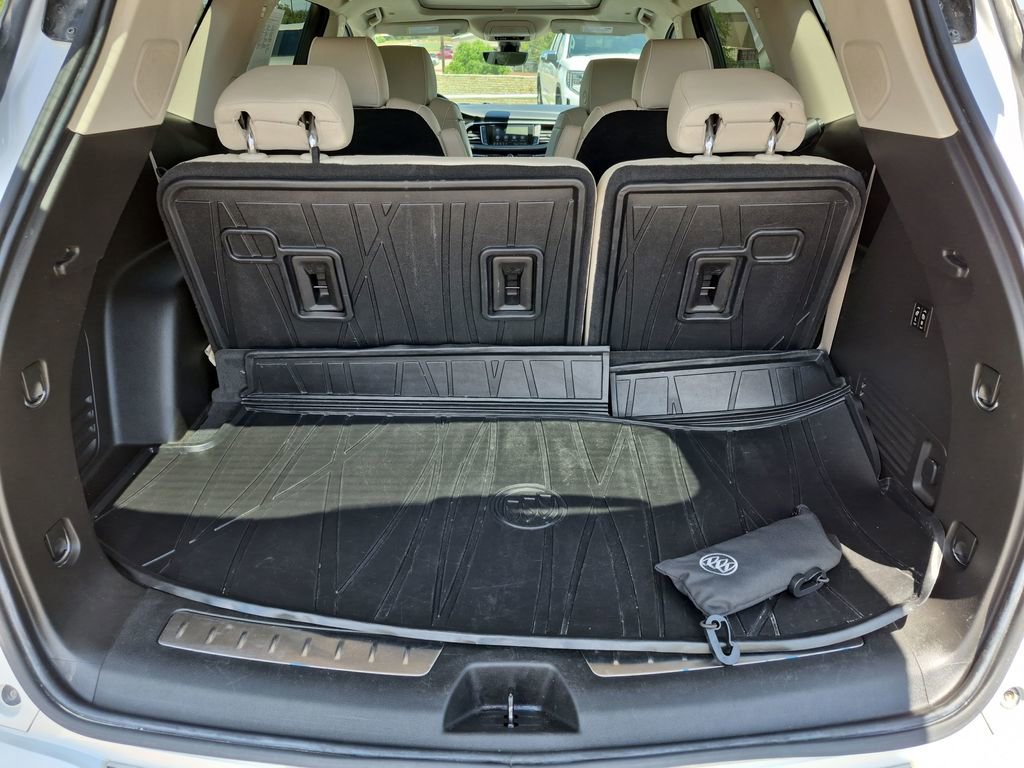 Used 2023 Buick Enclave Avenir w/ Avenir Technology Package FWD image 41