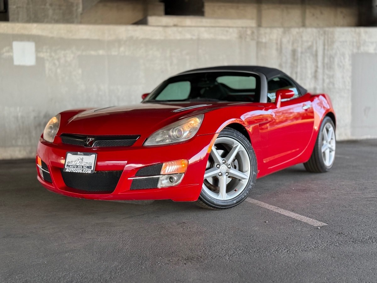 Used 2007 Saturn Sky RWD image 8