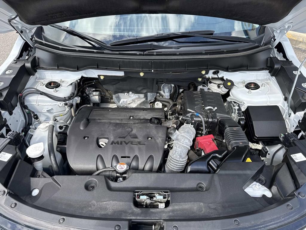 Used 2024 Mitsubishi Outlander Sport AWD image 3