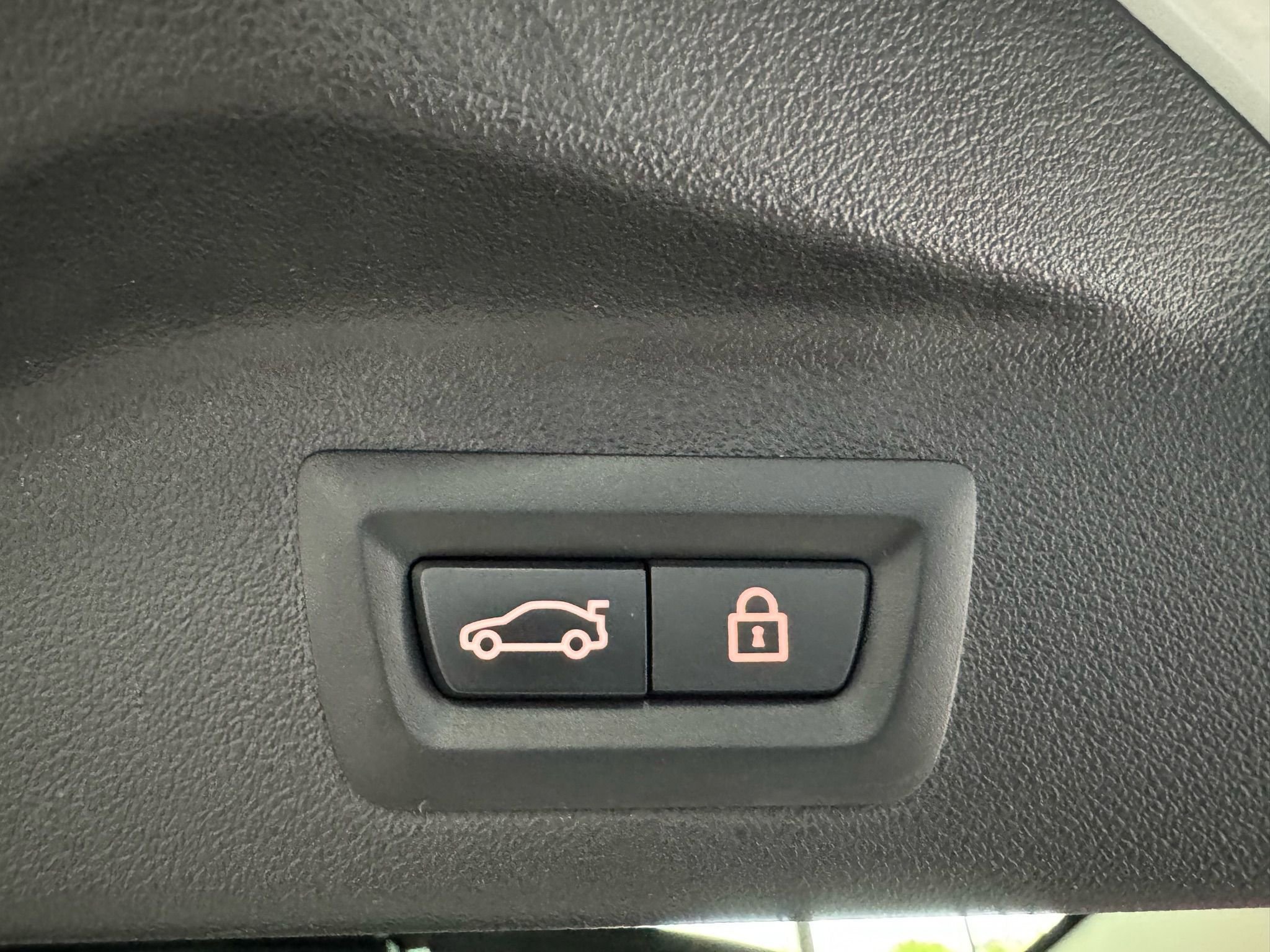 Used 2023 BMW X7 xDrive40i w/ Premium Package image 35