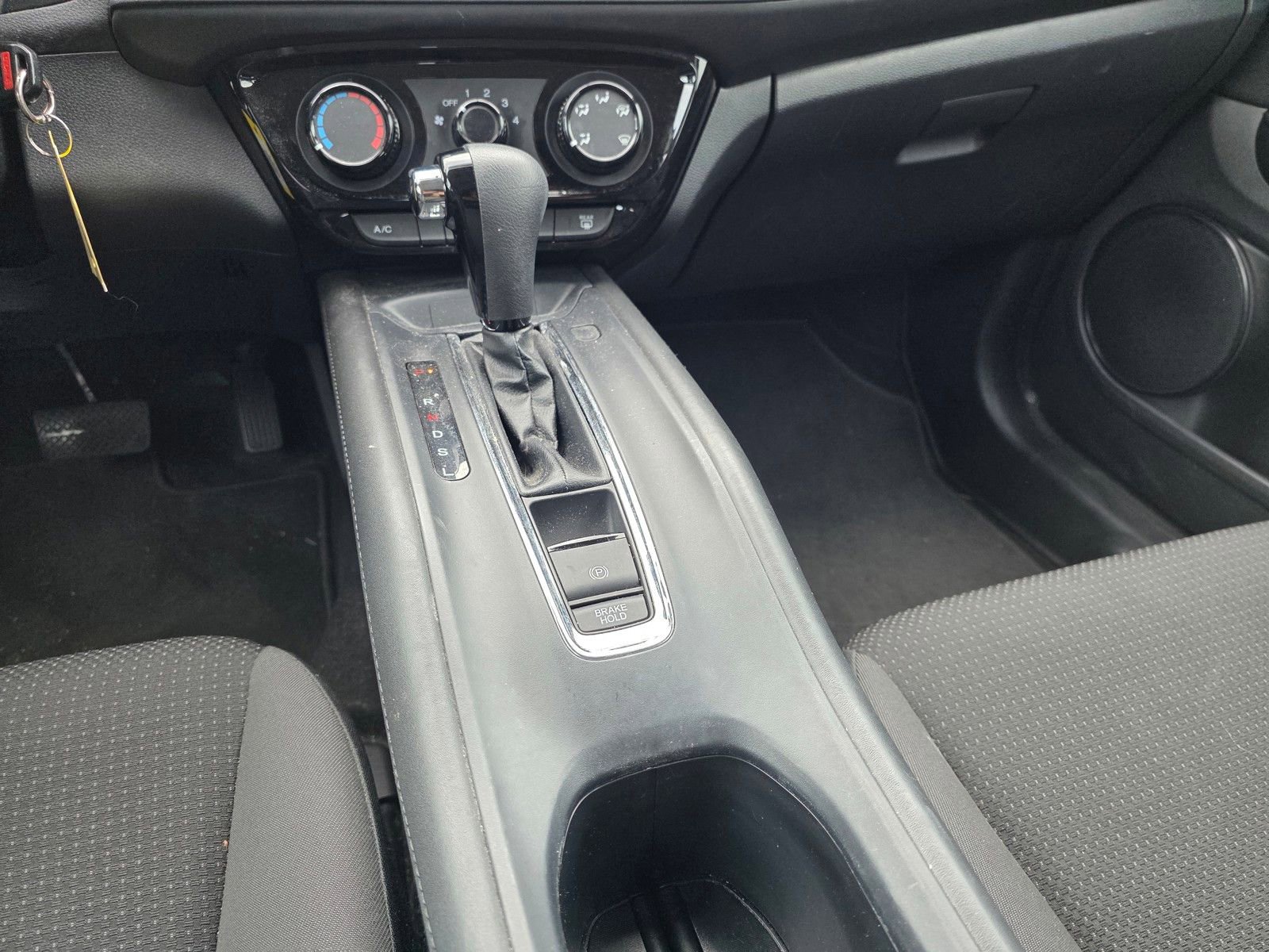 Used 2021 Honda HR-V LX image 19