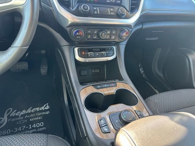 Used 2023 GMC Acadia SLE w/ Driver Convenience Package image 25