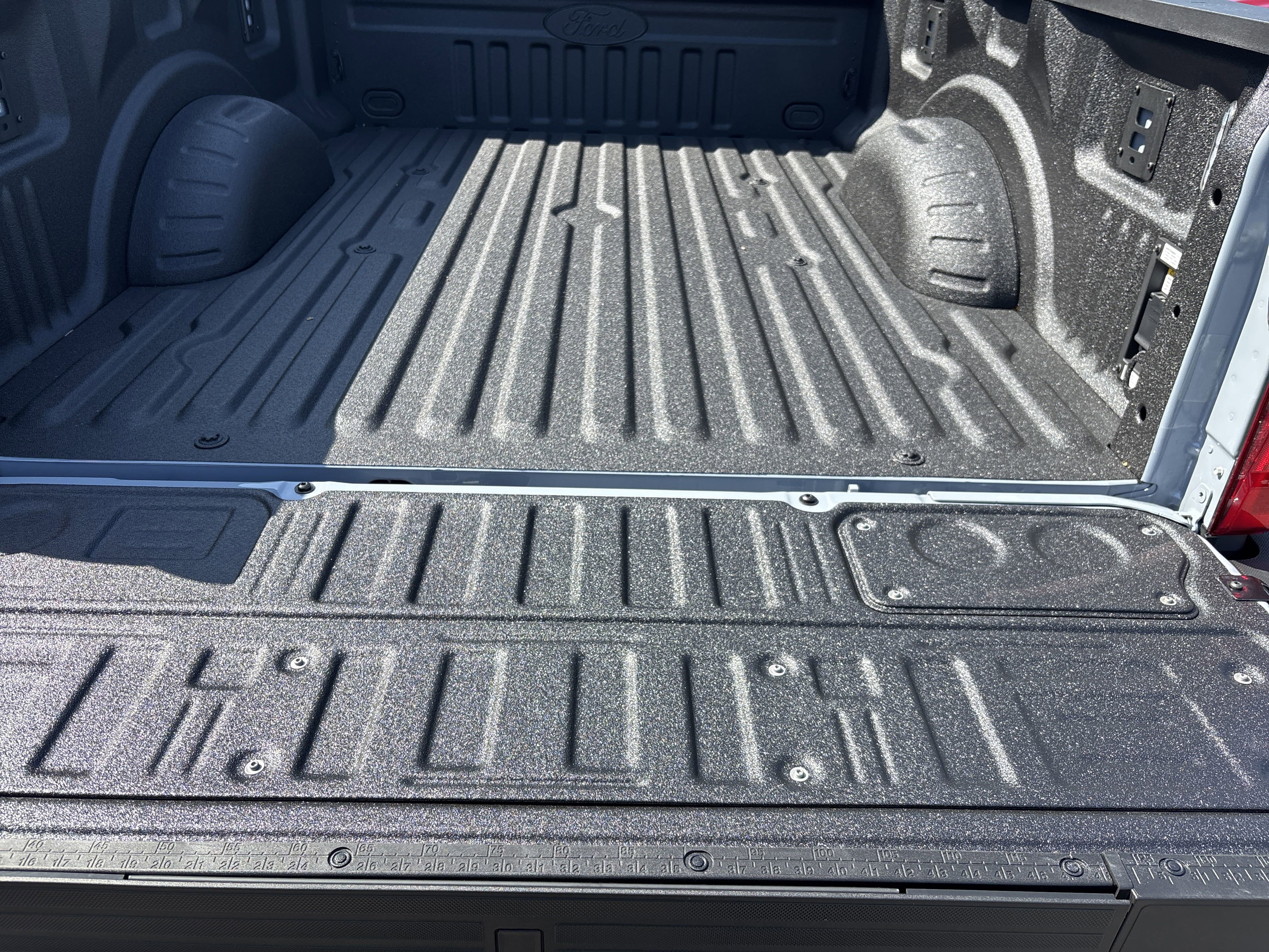 New 2025 Ford F250 Lariat w/ Lariat Ultimate Package image 5