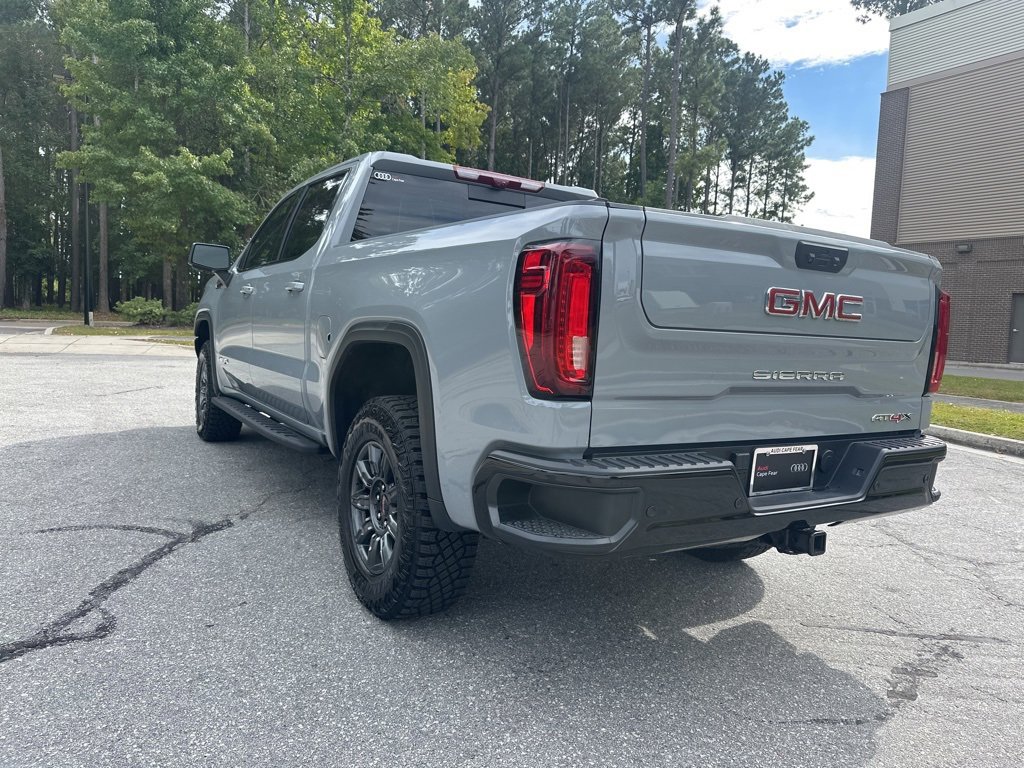 Used 2025 GMC Sierra 1500 AT4X image 4