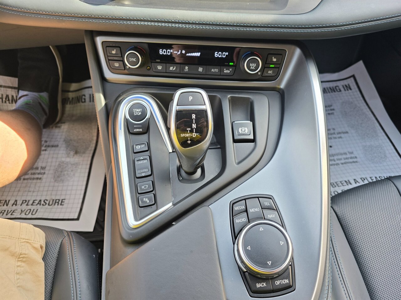 Used 2016 BMW i8 image 12