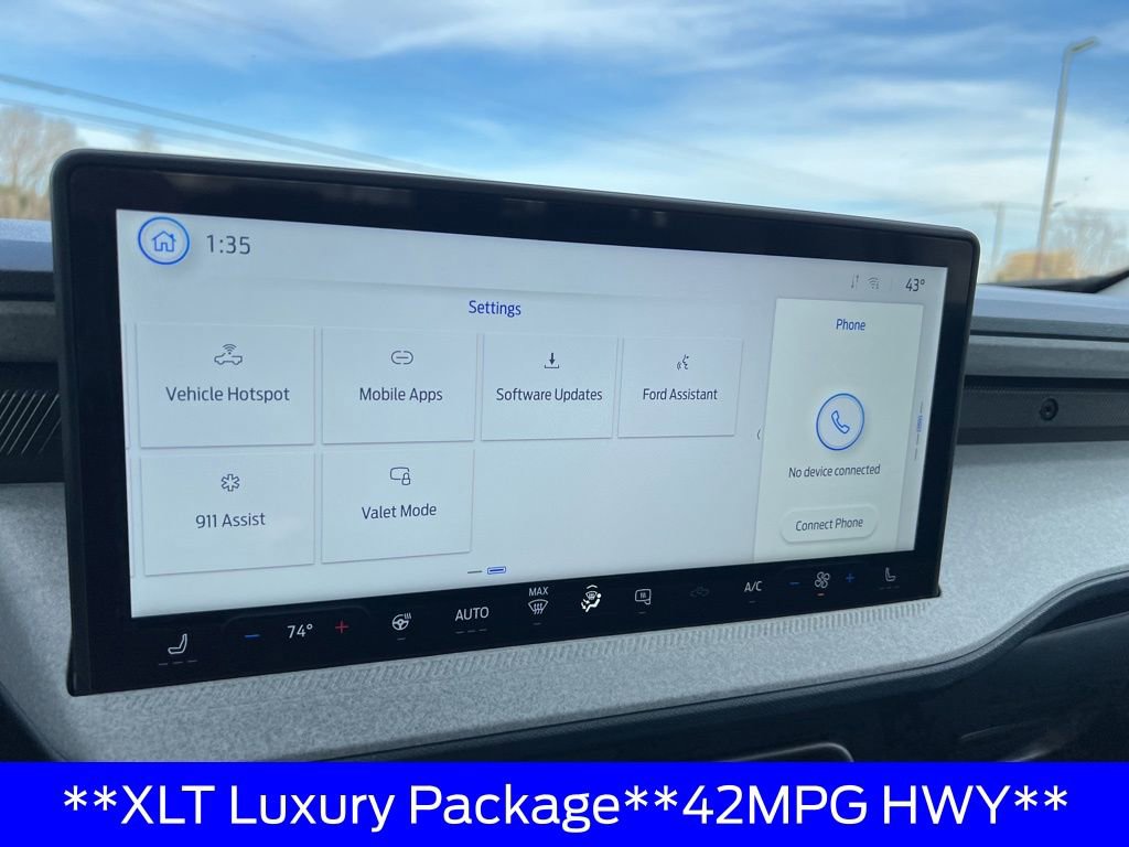 New 2025 Ford Maverick XLT w/ XLT Luxury Package image 14