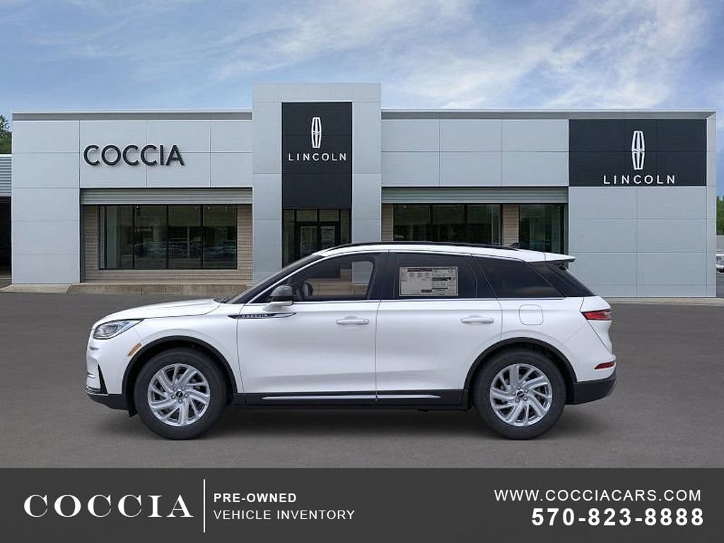 Used 2026 Lincoln Corsair Premiere AWD/4WD image 3